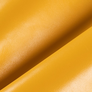 Smooth leather Mustard