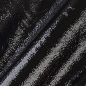 Wrinkled patent leather Black